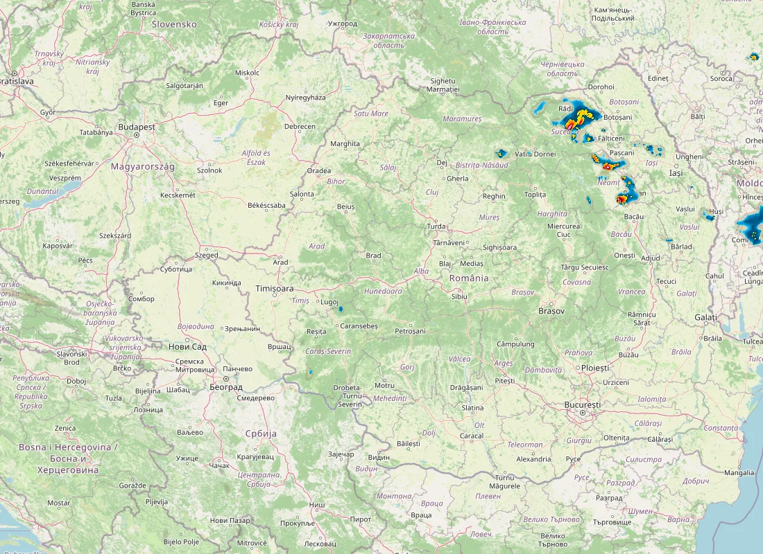 Hartă radar RainViewer cu precipitațiile din România pentru buletinul Meteo agricol România de la ora 12:00.