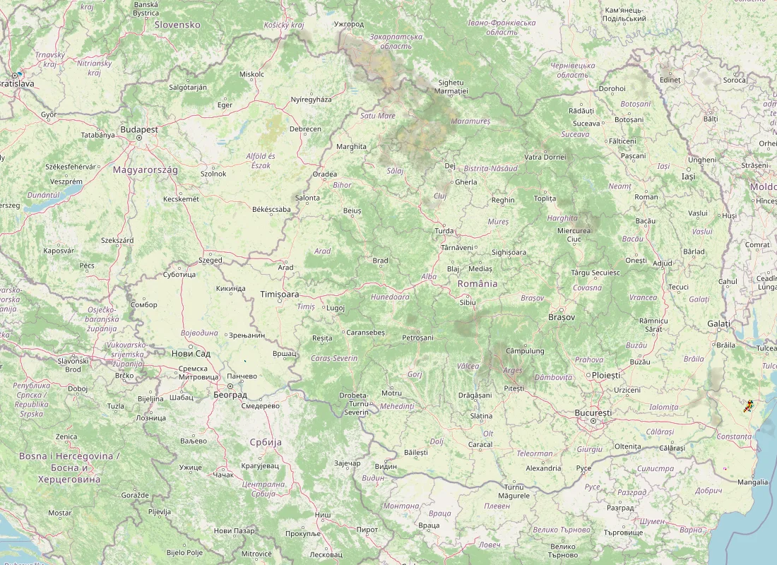 Hartă radar RainViewer cu precipitațiile din România pentru buletinul Meteo agricol România de la ora 05:00.