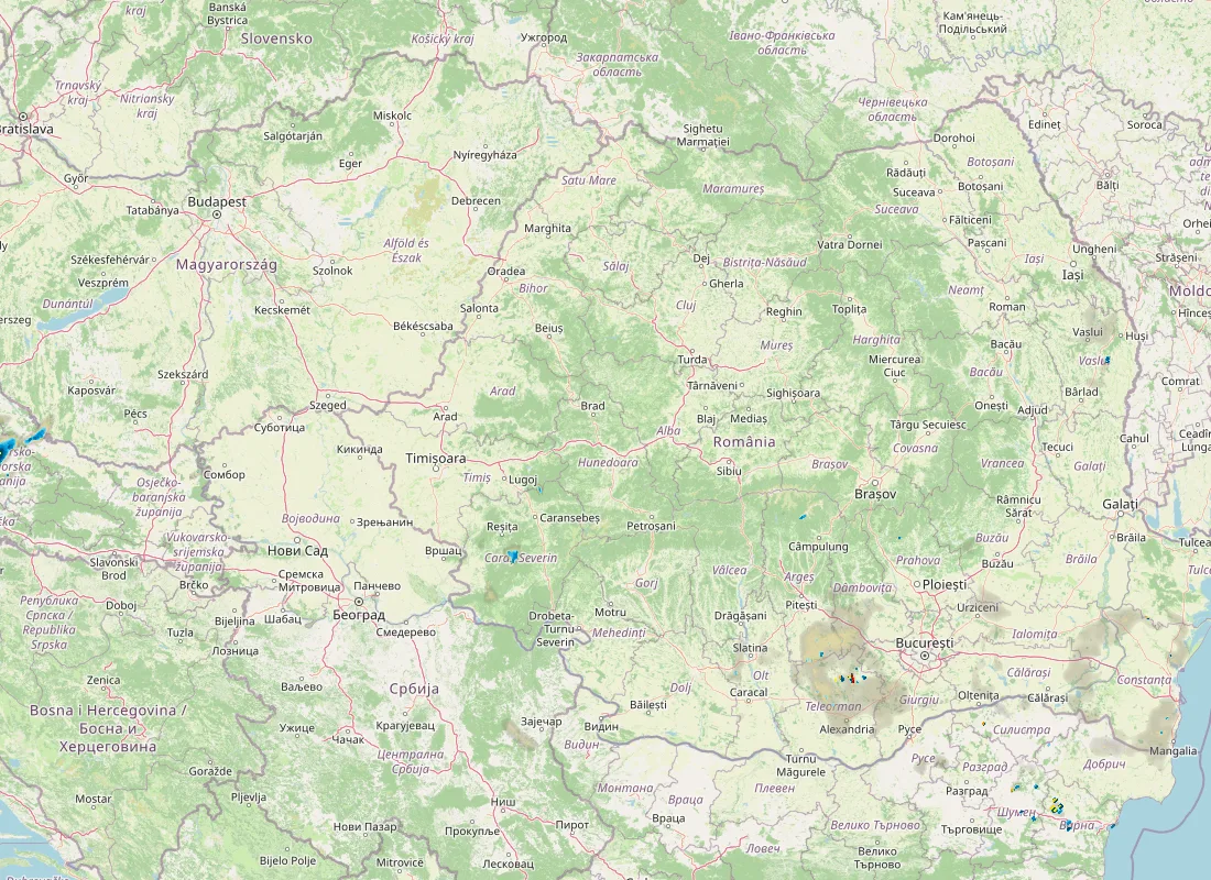 Hartă radar RainViewer cu precipitațiile din România pentru buletinul Meteo agricol România de la ora 05:00.