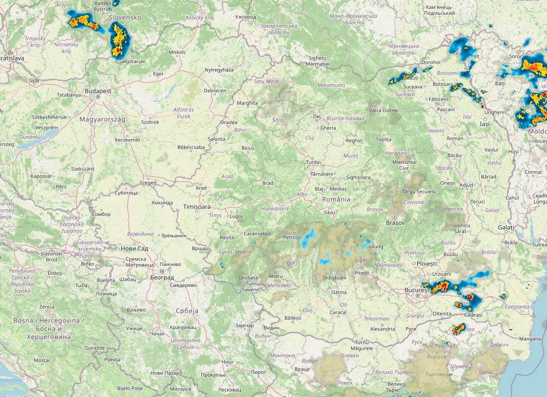 Hartă radar RainViewer cu precipitațiile din România pentru buletinul Meteo agricol România de la ora 05:00.