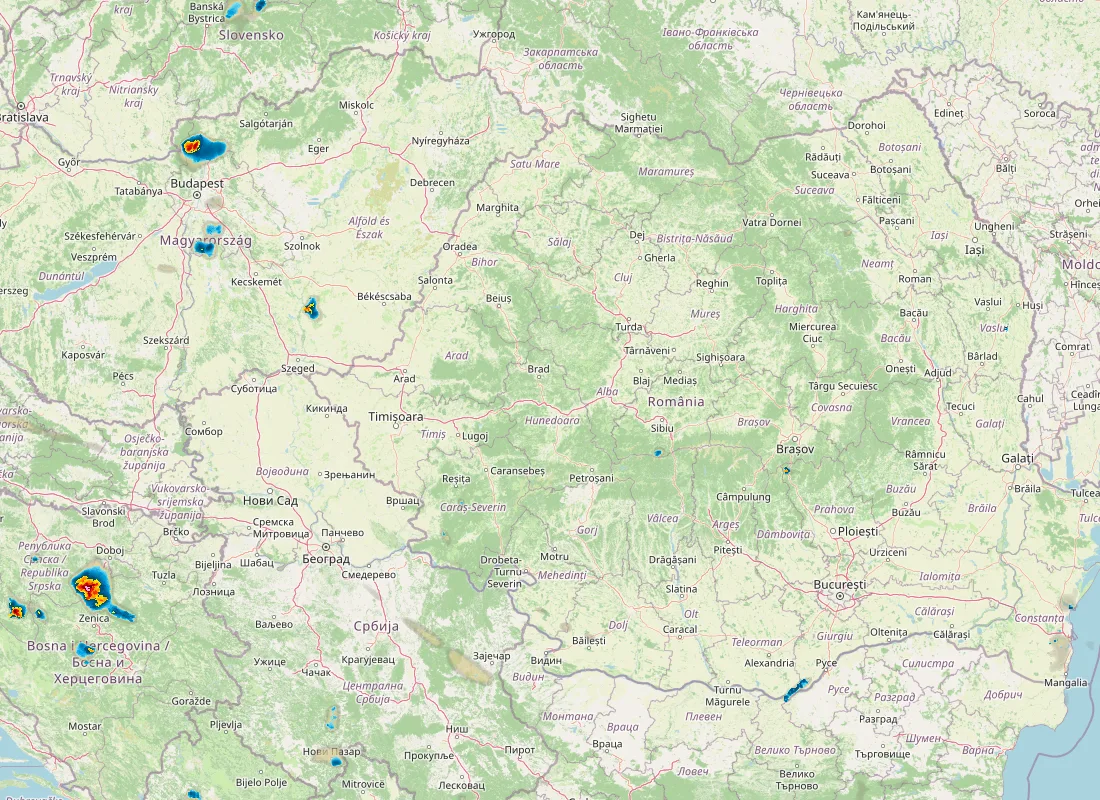 Hartă radar RainViewer cu precipitațiile din România pentru buletinul Meteo agricol România de la ora 18:00.