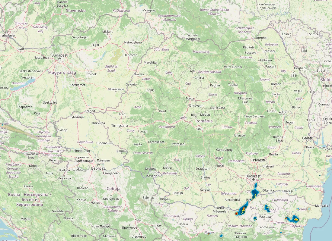 Hartă radar RainViewer cu precipitațiile din România pentru buletinul Meteo agricol România de la ora 12:00.