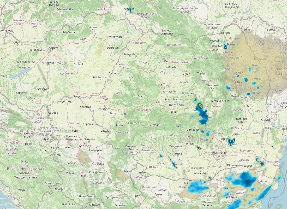 Hartă radar RainViewer cu precipitațiile din România pentru buletinul Meteo agricol România de la ora 21:00.