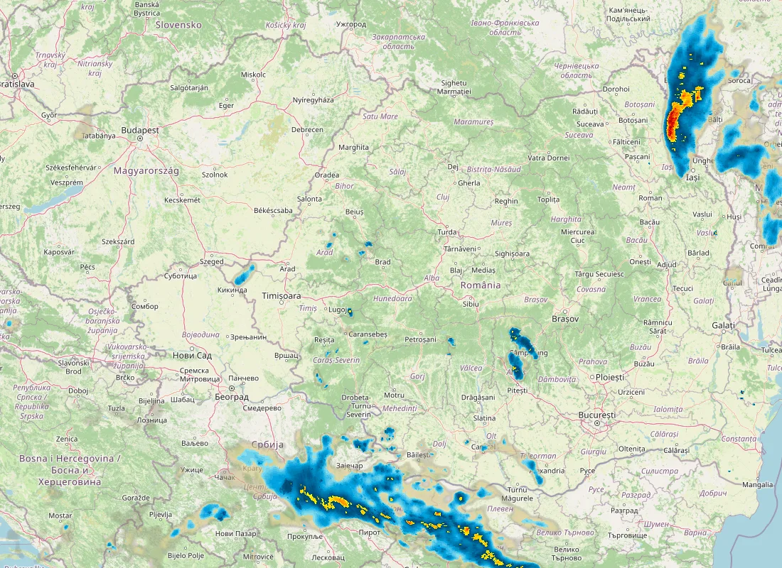 Hartă radar RainViewer cu precipitațiile din România pentru buletinul Meteo agricol România de la ora 18:00.