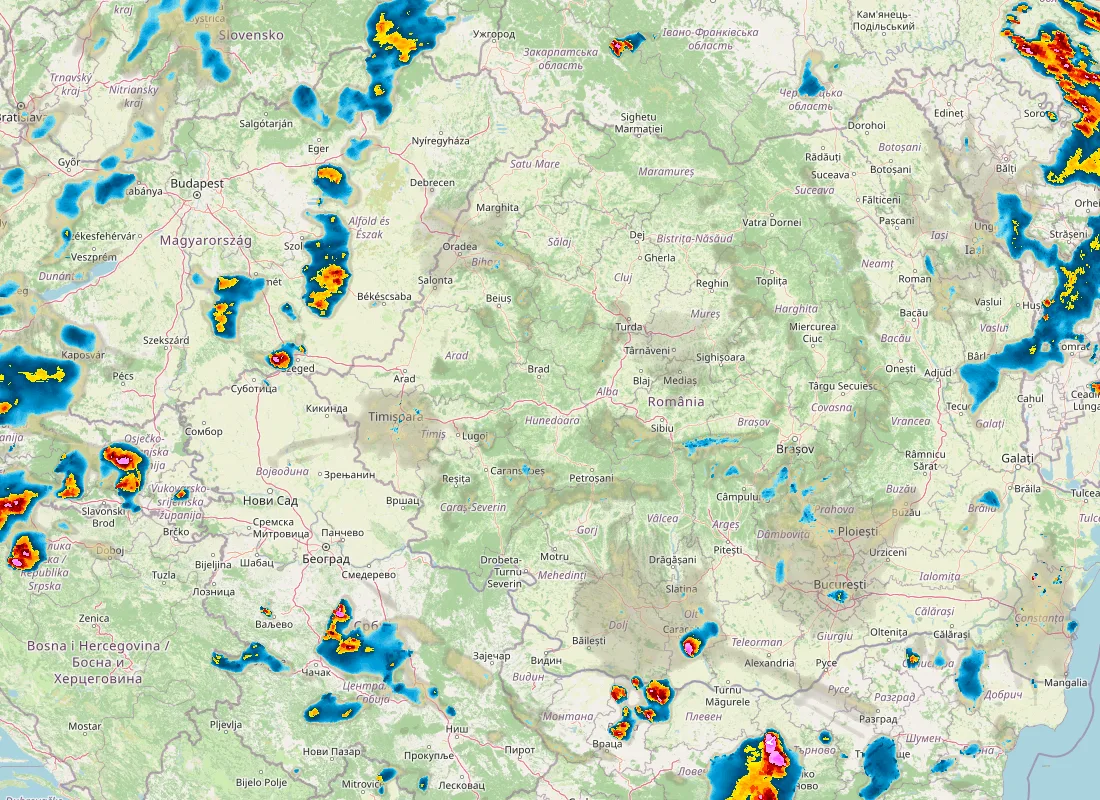 Hartă radar RainViewer cu precipitațiile din România pentru buletinul Meteo agricol România de la ora 21:00.