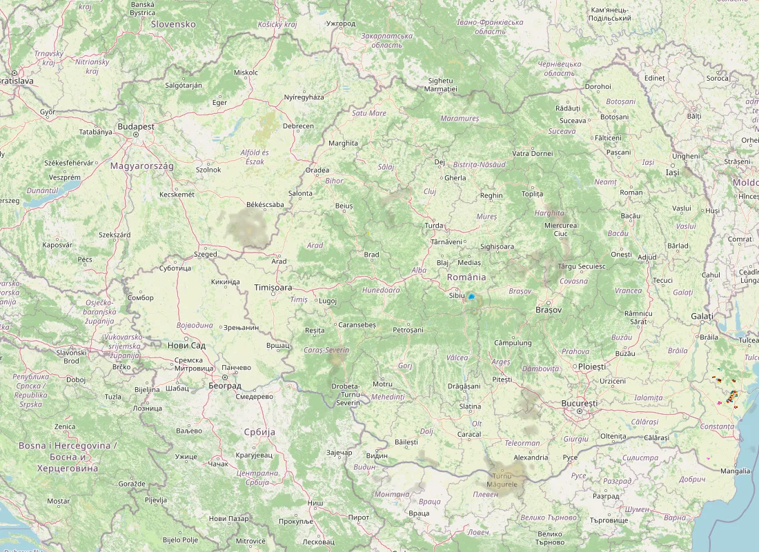 Hartă radar RainViewer cu precipitațiile din România pentru buletinul Meteo agricol România de la ora 05:00.