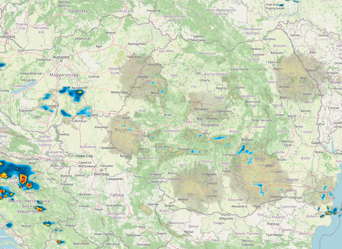 Hartă radar RainViewer cu precipitațiile din România pentru buletinul Meteo agricol România de la ora 12:00.