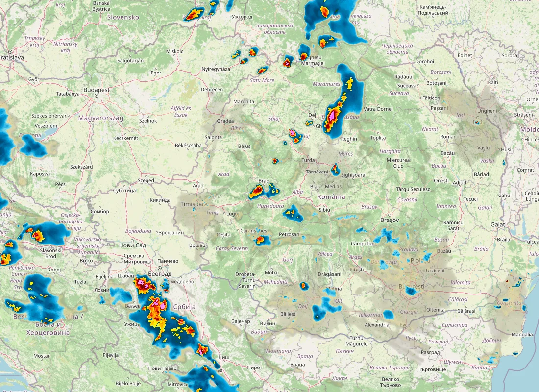 Hartă radar RainViewer cu precipitațiile din România pentru buletinul Meteo agricol România de la ora 21:00.