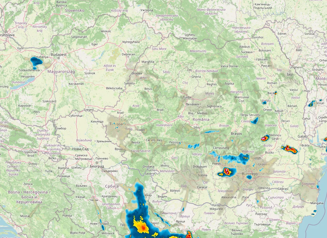 Hartă radar RainViewer cu precipitațiile din România pentru buletinul Meteo agricol România de la ora 21:00.