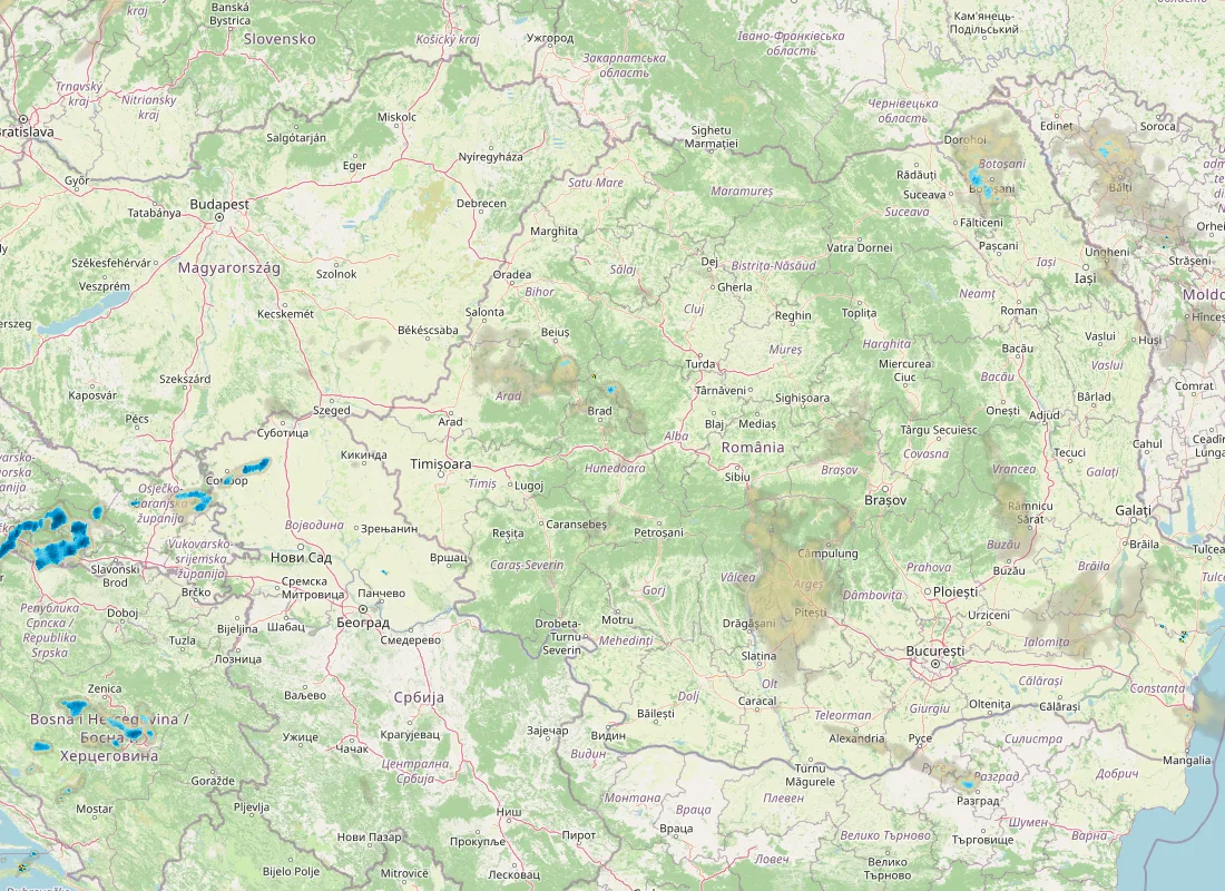Hartă radar RainViewer cu precipitațiile din România pentru buletinul Meteo agricol România de la ora 05:00.