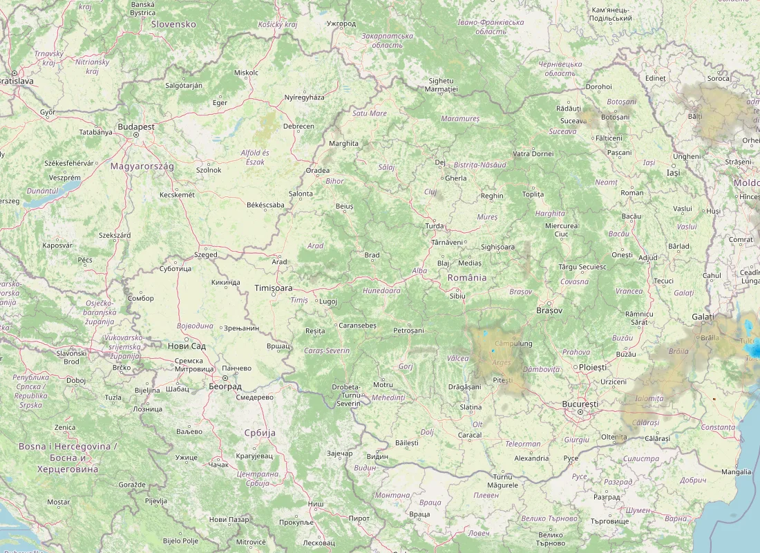 Hartă radar RainViewer cu precipitațiile din România pentru buletinul Meteo agricol România de la ora 21:00.