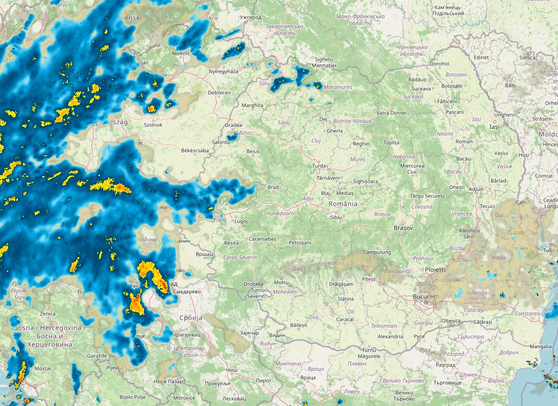 Hartă radar RainViewer cu precipitațiile din România pentru buletinul Meteo agricol România de la ora 21:00.