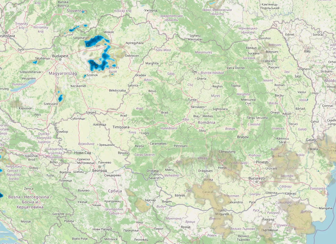 Hartă radar RainViewer cu precipitațiile din România pentru buletinul Meteo agricol România de la ora 21:00.