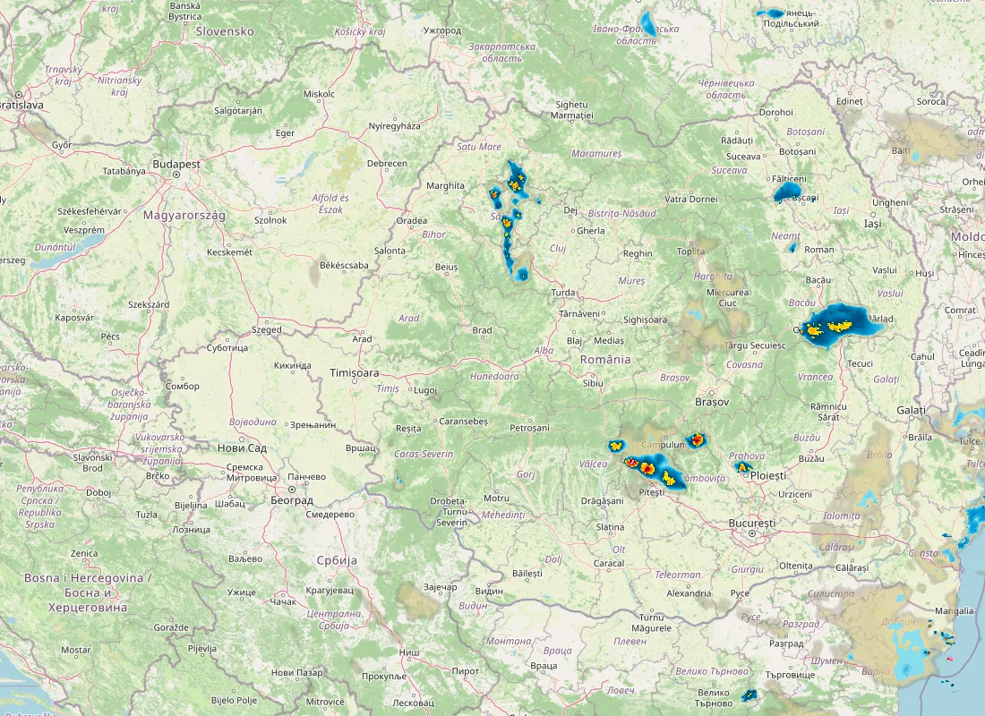 Hartă radar RainViewer cu precipitațiile din România pentru buletinul Meteo agricol România de la ora 21:00.