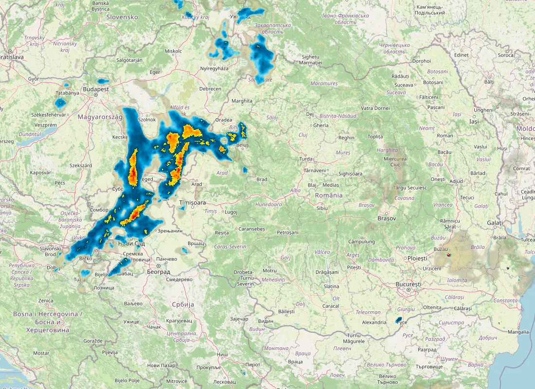 Hartă radar RainViewer cu precipitațiile din România pentru buletinul Meteo agricol România de la ora 05:00.