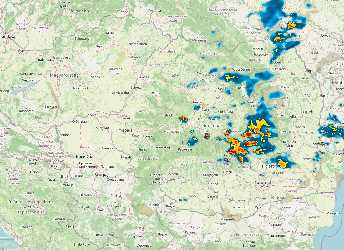 Hartă radar RainViewer cu precipitațiile din România pentru buletinul Meteo agricol România de la ora 21:00.