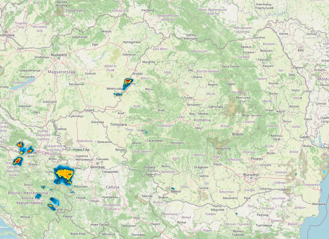 Hartă radar RainViewer cu precipitațiile din România pentru buletinul Meteo agricol România de la ora 21:00.