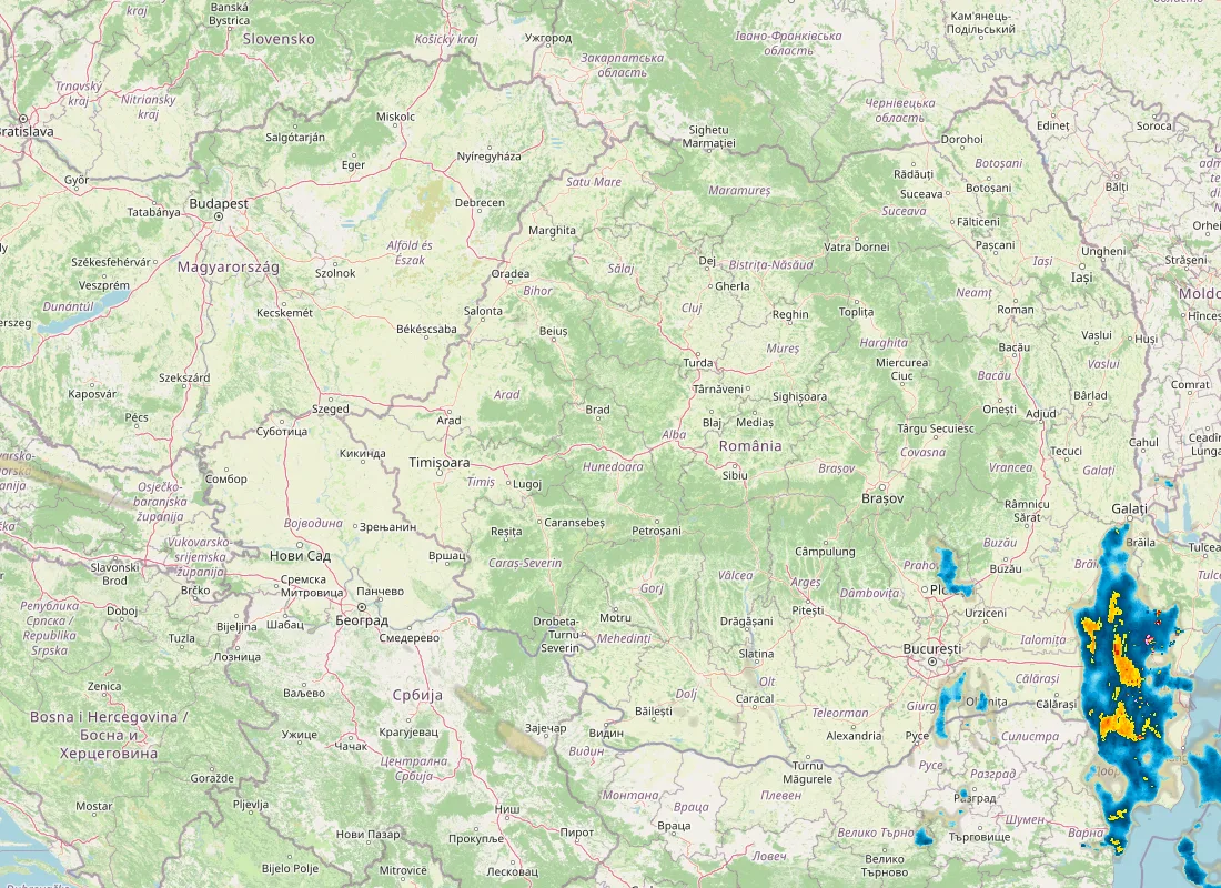 Hartă radar RainViewer cu precipitațiile din România pentru buletinul Meteo agricol România de la ora 18:00.