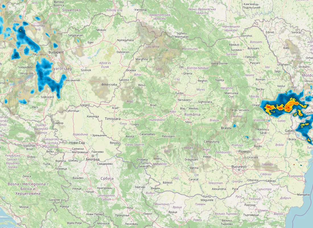 Hartă radar RainViewer cu precipitațiile din România pentru buletinul Meteo agricol România de la ora 05:00.