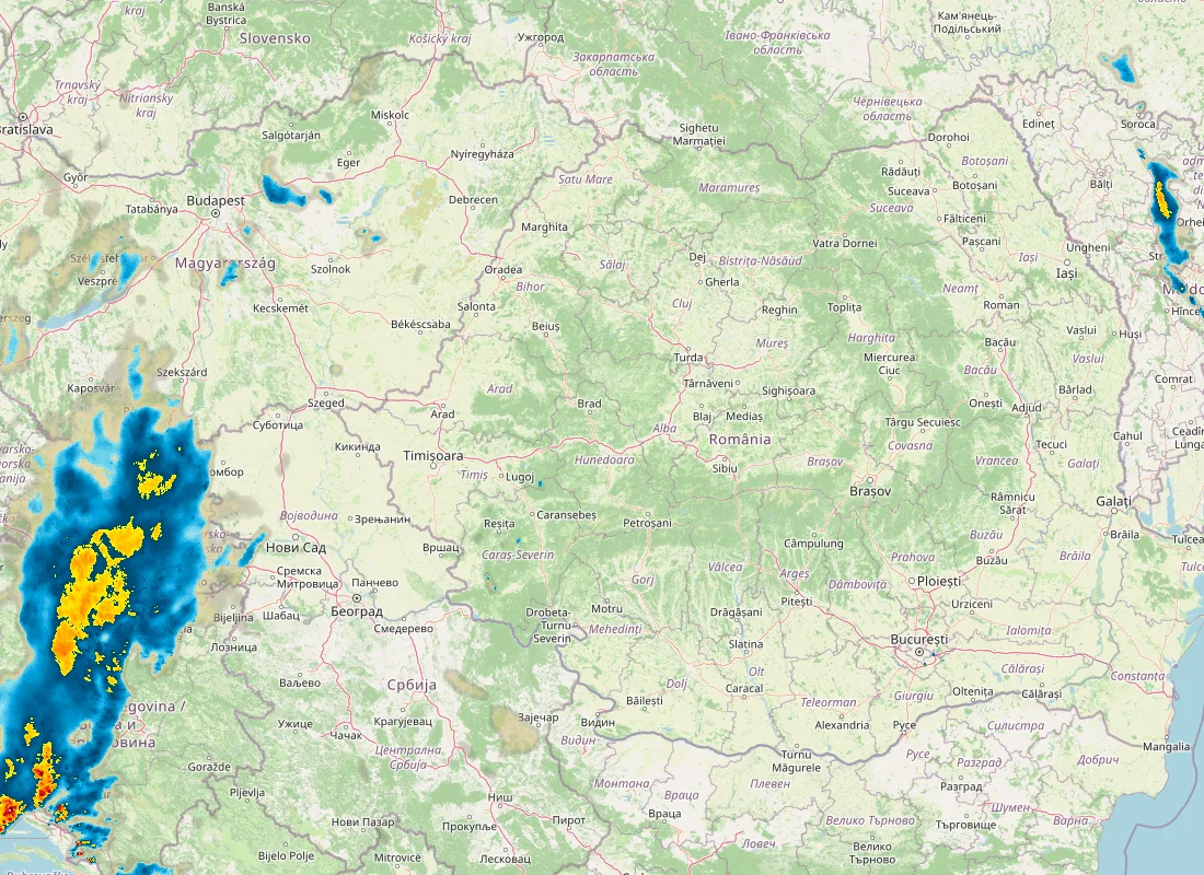 Hartă radar RainViewer cu precipitațiile din România pentru buletinul Meteo agricol România de la ora 18:00.