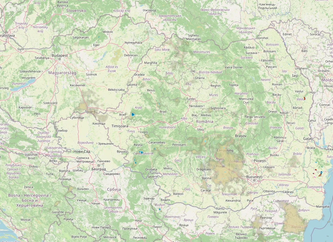Hartă radar RainViewer cu precipitațiile din România pentru buletinul Meteo agricol România de la ora 05:00.