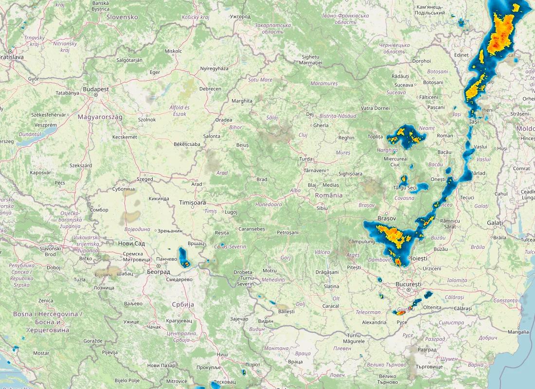Hartă radar RainViewer cu precipitațiile din România pentru buletinul Meteo agricol România de la ora 05:00.