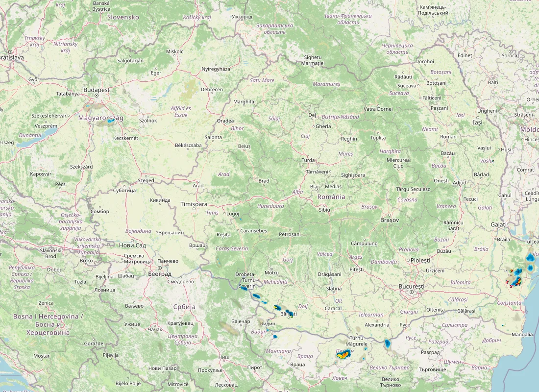 Hartă radar RainViewer cu precipitațiile din România pentru buletinul Meteo agricol România de la ora 12:00.