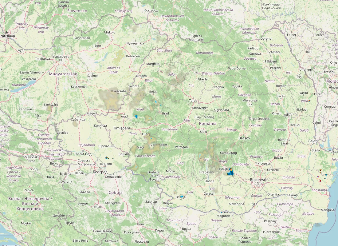 Hartă radar RainViewer cu precipitațiile din România pentru buletinul Meteo agricol România de la ora 05:00.