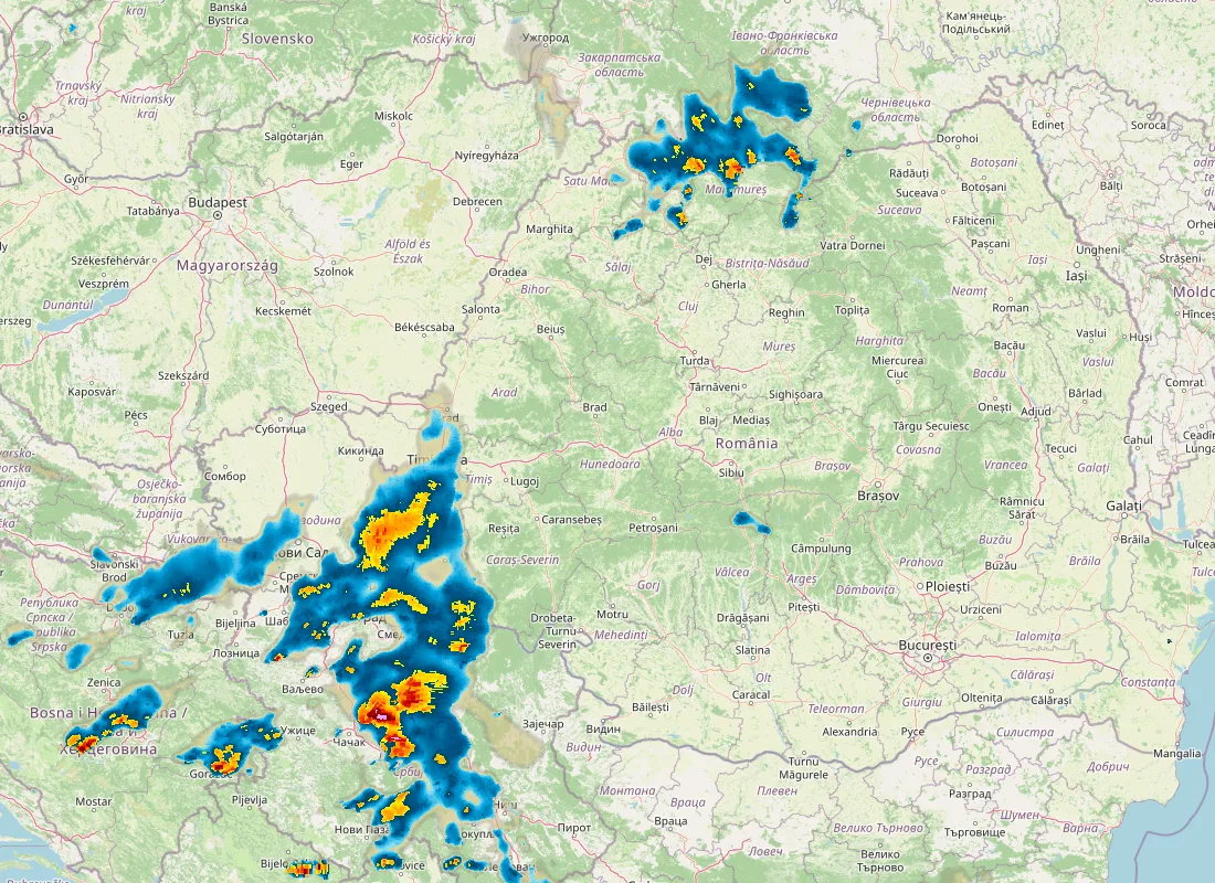 Hartă radar RainViewer cu precipitațiile din România pentru buletinul Meteo agricol România de la ora 18:00.