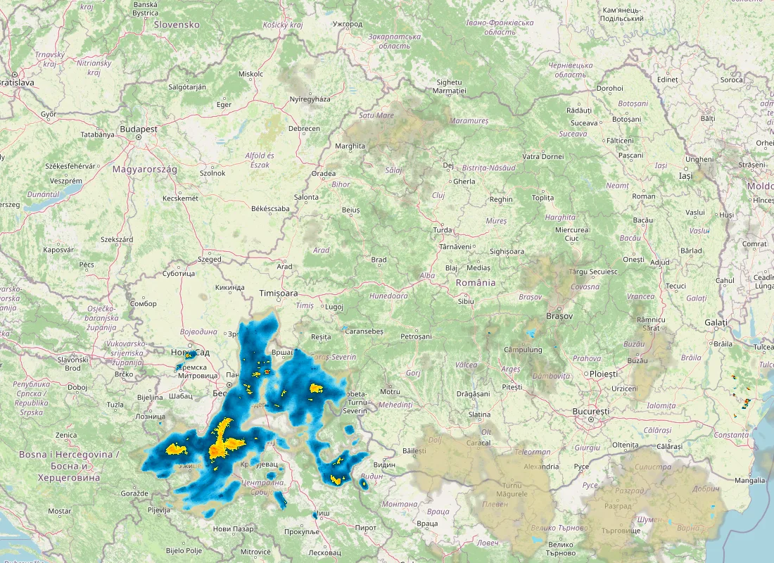 Hartă radar RainViewer cu precipitațiile din România pentru buletinul Meteo agricol România de la ora 05:00.