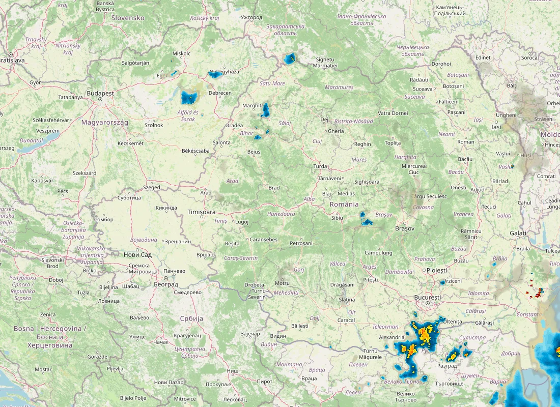 Hartă radar RainViewer cu precipitațiile din România pentru buletinul Meteo agricol România de la ora 05:00.