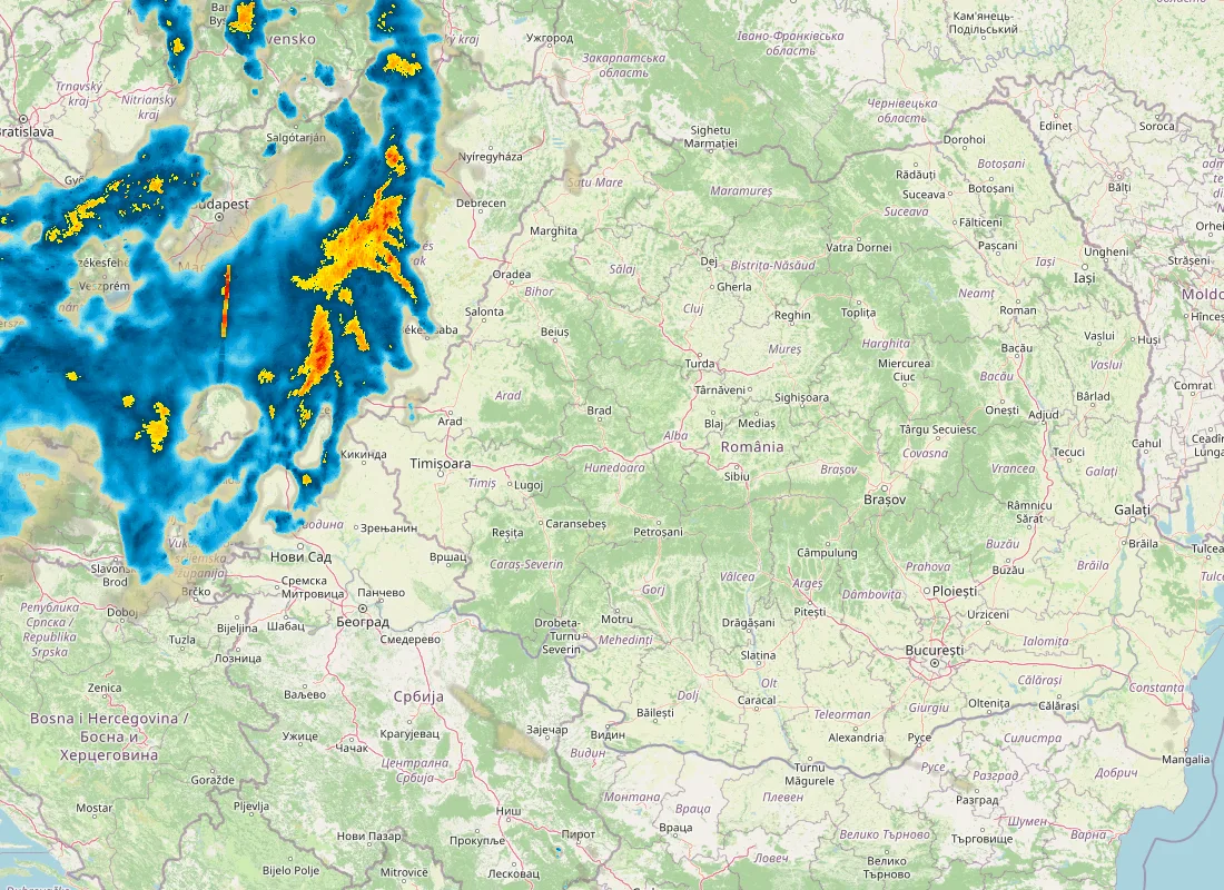 Hartă radar RainViewer cu precipitațiile din România pentru buletinul Meteo agricol România de la ora 18:00.