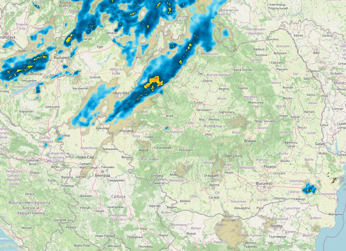 Hartă radar RainViewer cu precipitațiile din România pentru buletinul Meteo agricol România de la ora 05:00.