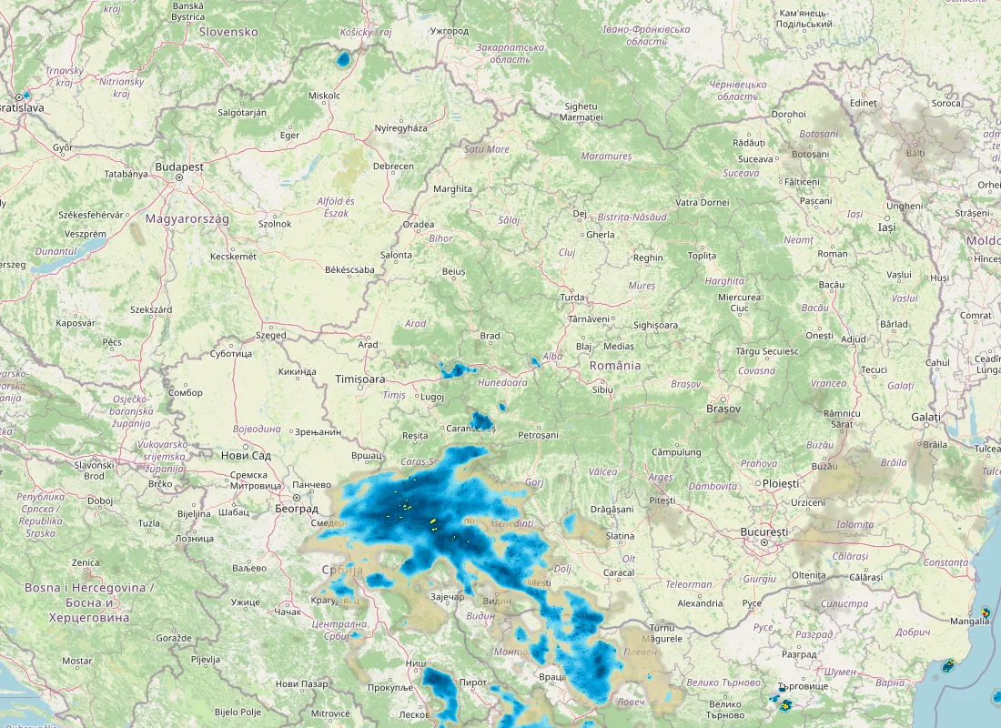 Hartă radar RainViewer cu precipitațiile din România pentru buletinul Meteo agricol România de la ora 21:00.