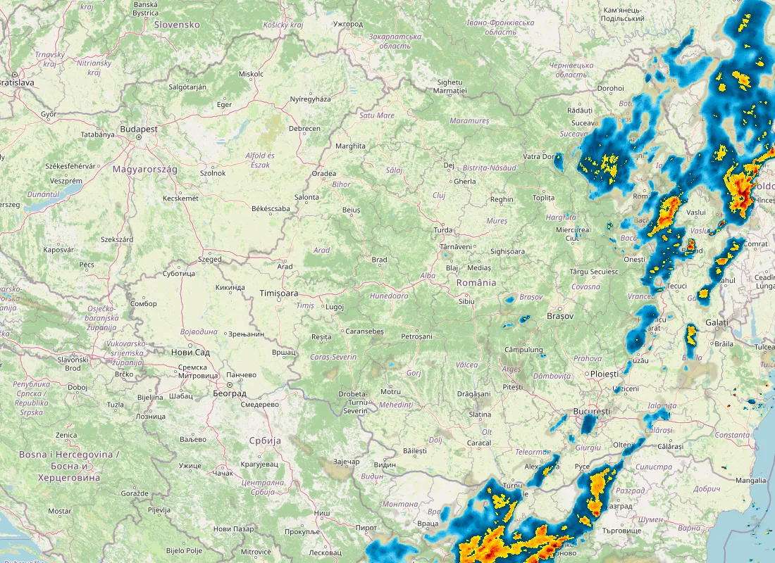 Hartă radar RainViewer cu precipitațiile din România pentru buletinul Meteo agricol România de la ora 21:00.