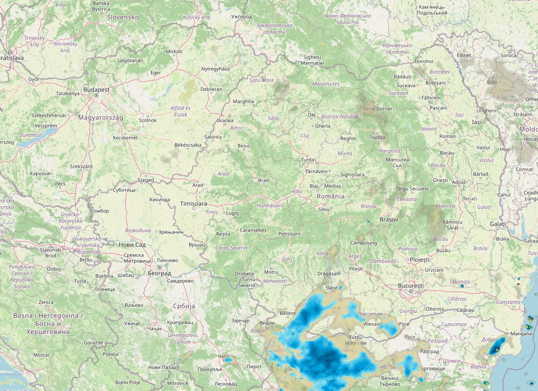 Hartă radar RainViewer cu precipitațiile din România pentru buletinul Meteo agricol România de la ora 05:00.