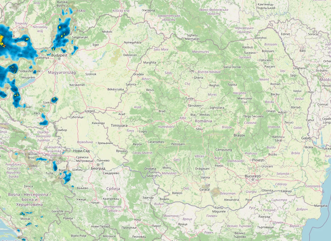 Hartă radar RainViewer cu precipitațiile din România pentru buletinul Meteo agricol România de la ora 12:00.