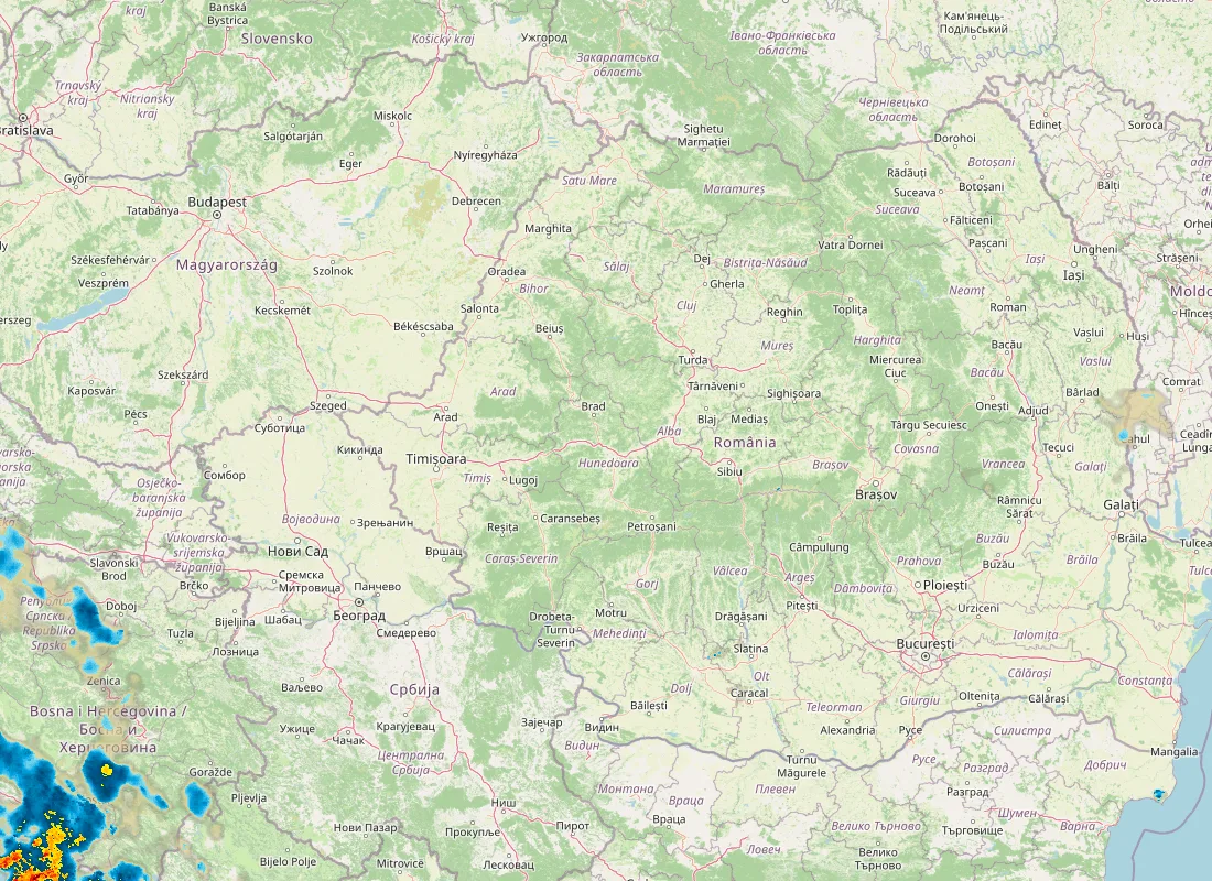 Hartă radar RainViewer cu precipitațiile din România pentru buletinul Meteo agricol România de la ora 12:00.