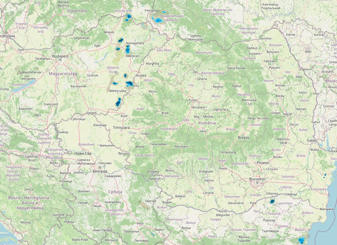 Hartă radar RainViewer cu precipitațiile din România pentru buletinul Meteo agricol România de la ora 12:00.