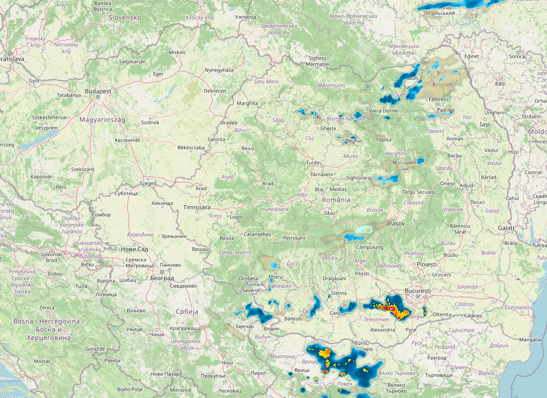 Hartă radar RainViewer cu precipitațiile din România pentru buletinul Meteo agricol România de la ora 18:00.