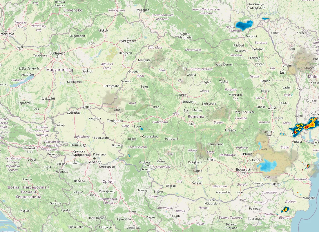 Hartă radar RainViewer cu precipitațiile din România pentru buletinul Meteo agricol România de la ora 05:00.