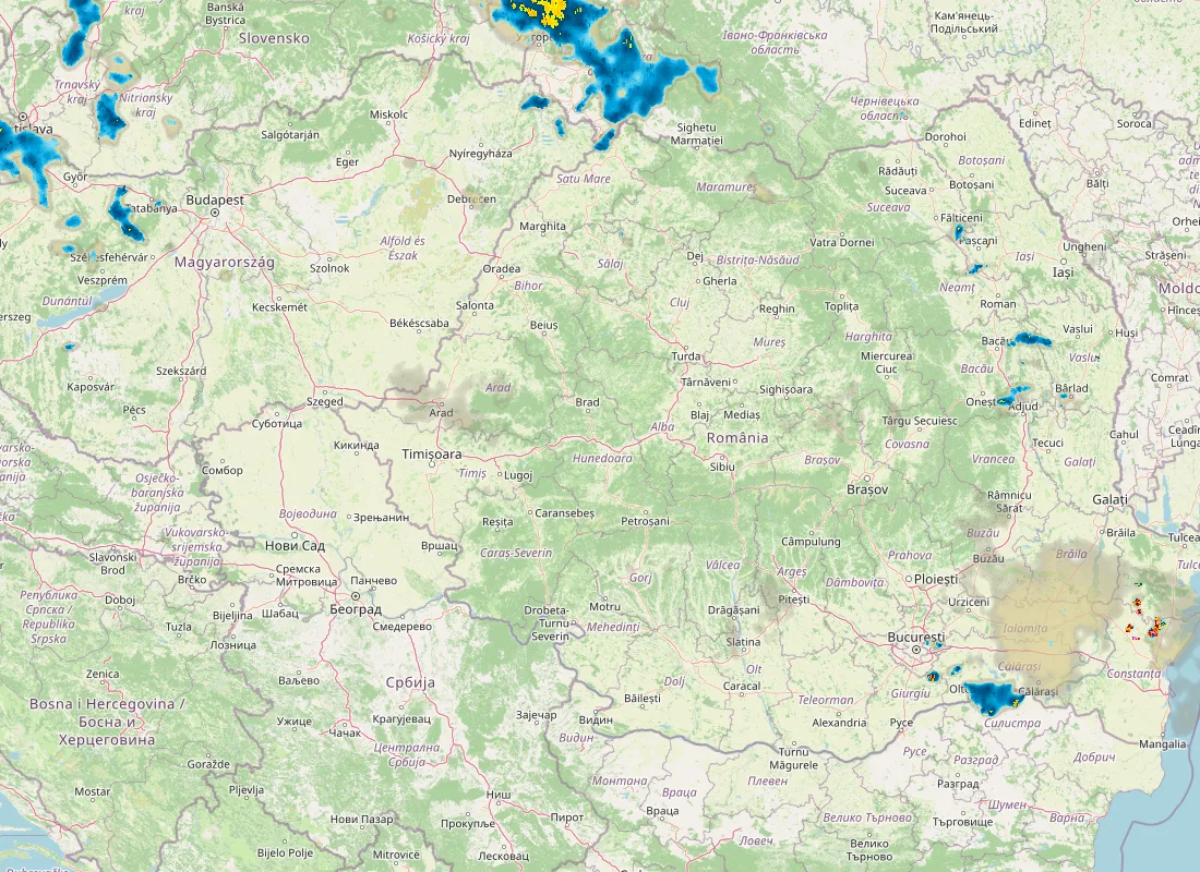 Hartă radar RainViewer cu precipitațiile din România pentru buletinul Meteo agricol România de la ora 05:00.