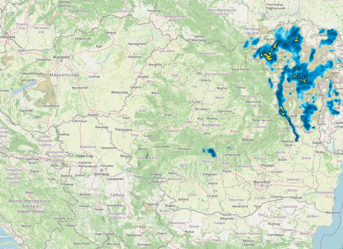 Hartă radar RainViewer cu precipitațiile din România pentru buletinul Meteo agricol România de la ora 18:00.