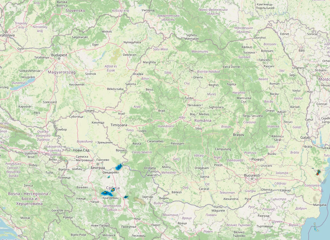 Hartă radar RainViewer cu precipitațiile din România pentru buletinul Meteo agricol România de la ora 12:00.