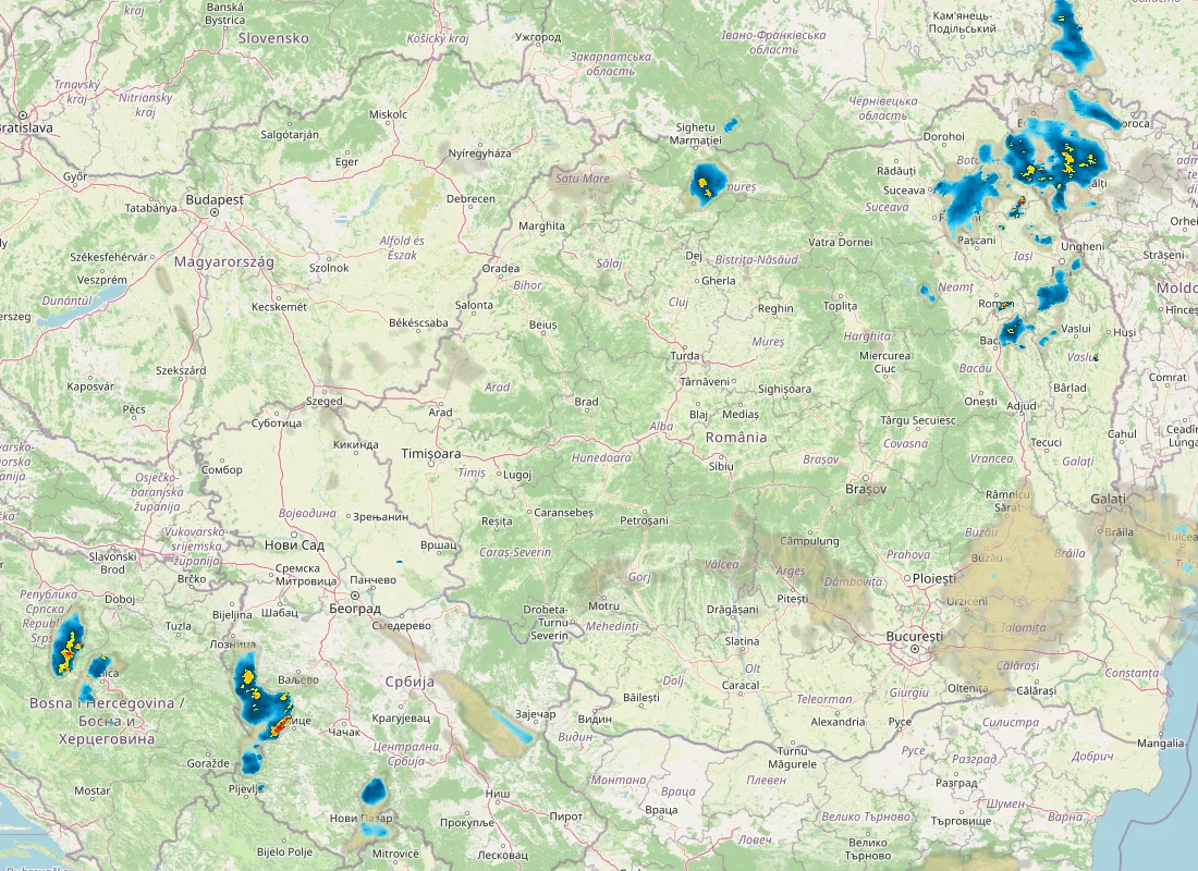 Hartă radar RainViewer cu precipitațiile din România pentru buletinul Meteo agricol România de la ora 21:00.